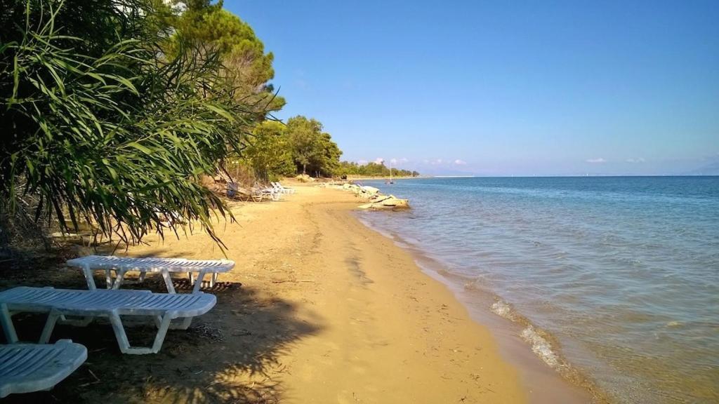 Ionio Apartments Lefkími Kültér fotó