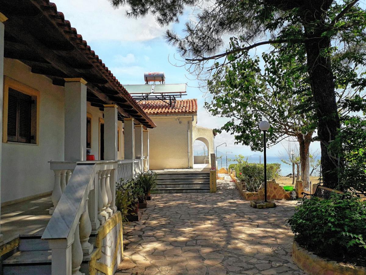 Ionio Apartments Lefkími Kültér fotó